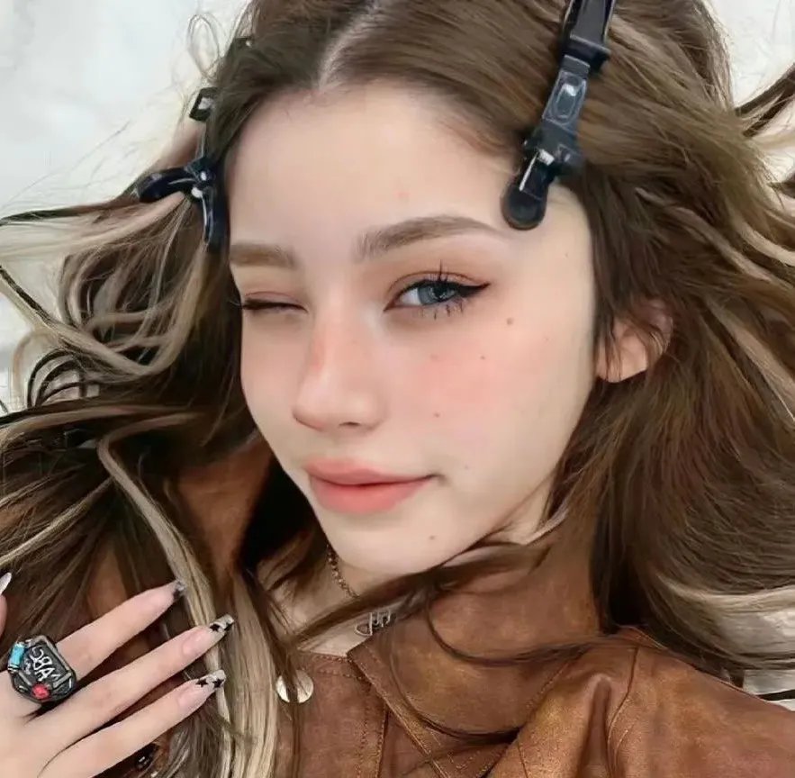 残雪飞歌